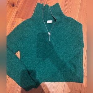 Aritzia quarter zip sweater